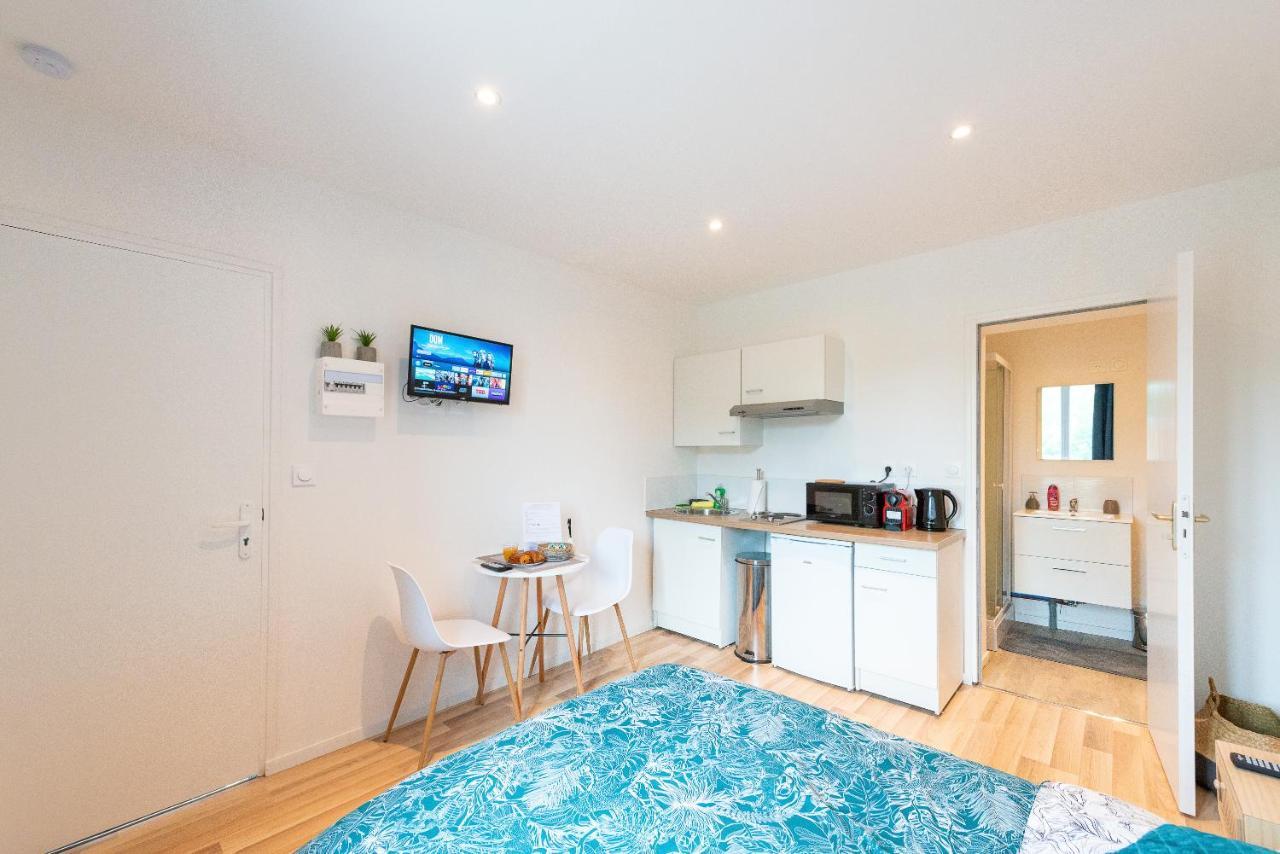 Apartment Cosy Location - Confortable, Cosy Et Equipe - Places Gratuites A Proximite