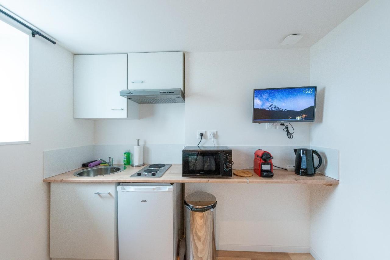 Apartment Cosy Location - Confortable, Cosy Et Equipe - Places Gratuites A Proximite *