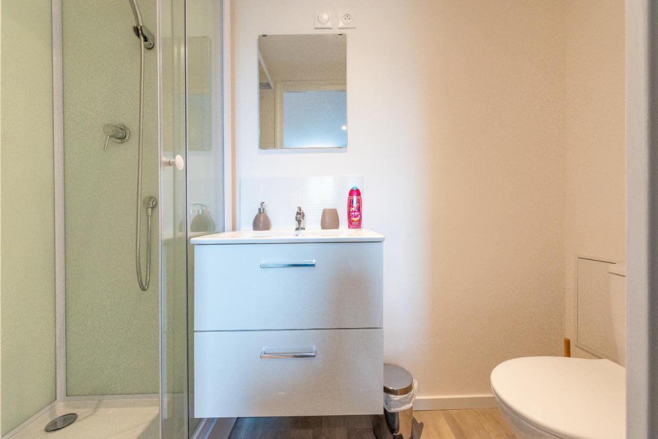 Apartment Cosy Location - Confortable, Cosy Et Equipe - Places Gratuites A Proximite *